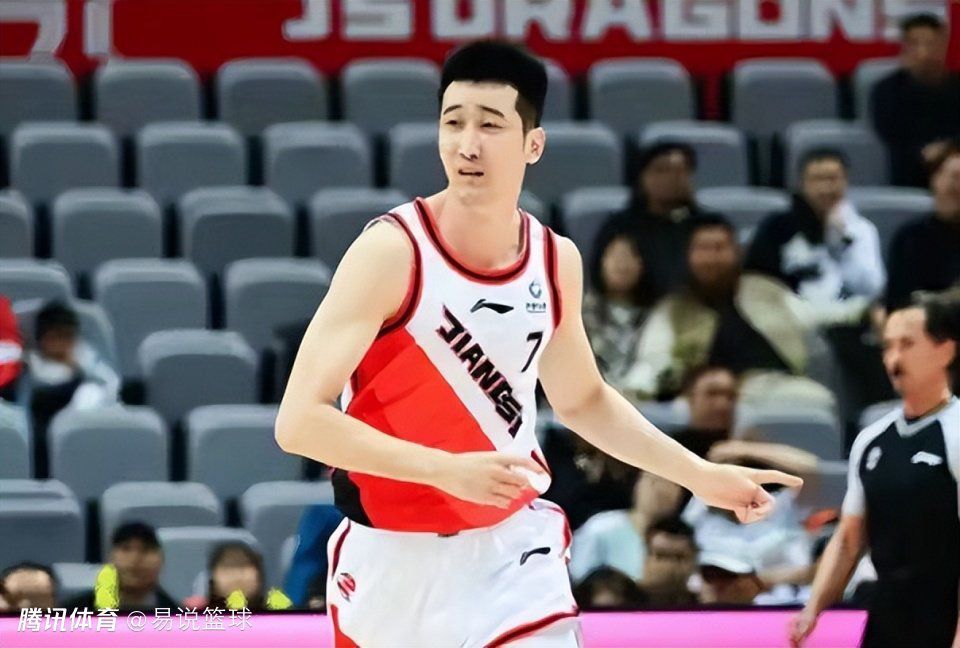 据知名记者罗马诺透露，布雷默将与尤文签下期限到2028年的续约合同。